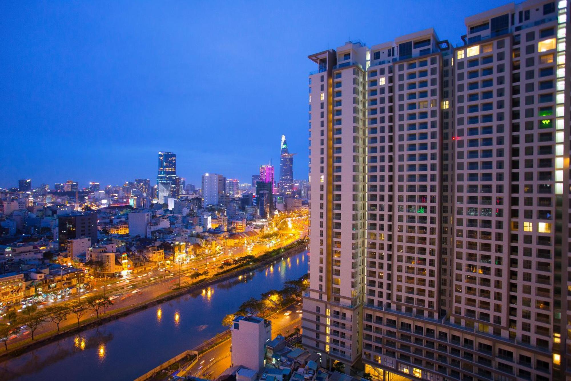 Oh, My Dear! Apartment - Rivergate Хошимин Экстерьер фото